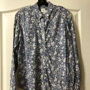 GAP fitted boyfriend lightweight printed blouse